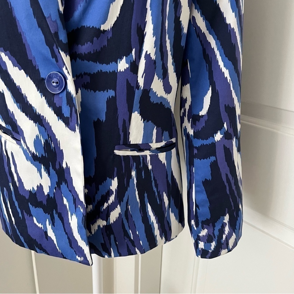 Chico’s Animal Print Blazer – Blue Purple Structured Statement Jacket, US Small - Picture 8 of 16
